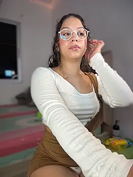 Shara dreams online show from December 2, 2025, 11:39 pm