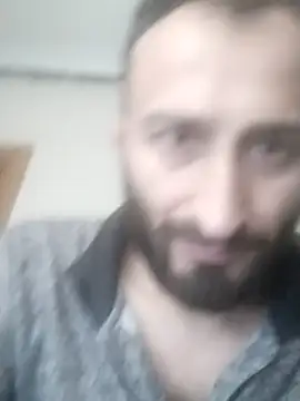 Snapshot of Yaramaz331 chatting on March 15, 2025, 8:04 am Yaramaz331 online show from March 15, 2025, 8:04 am