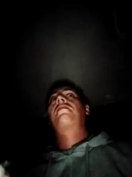 Snapshot of Iml22m chatting on November 17, 2025, 11:31 pm Iml22m online show from November 17, 2025, 11:31 pm