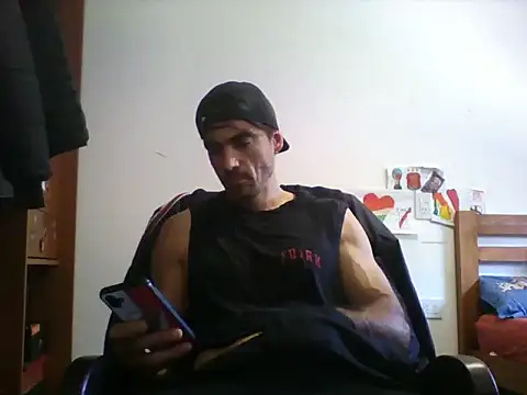 Snapshot of Luckyan10 chatting on November 14, 2025, 12:42 pm Luckyan10 online show from November 14, 2025, 12:42 pm