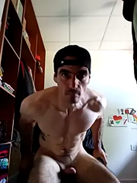 Snapshot of Luckyan10 chatting on November 10, 2025, 7:52 pm Luckyan10 online show from November 10, 2025, 7:52 pm