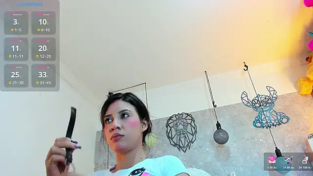 Rebeca xs online show from February 2, 2026, 8:30 pm