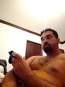 Snapshot of Antonio123499 chatting on November 10, 2025, 11:21 pm Antonio123499 online show from November 10, 2025, 11:21 pm