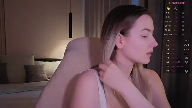 Snapshot of elinanortas chatting on December 19, 2025, 5:43 am elinanortas online show from December 19, 2025, 5:43 am