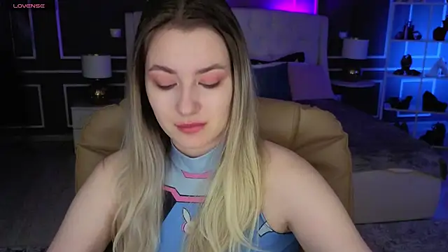 Snapshot of elinanortas chatting on October 27, 2025, 1:06 am elinanortas online show from October 27, 2025, 1:06 am