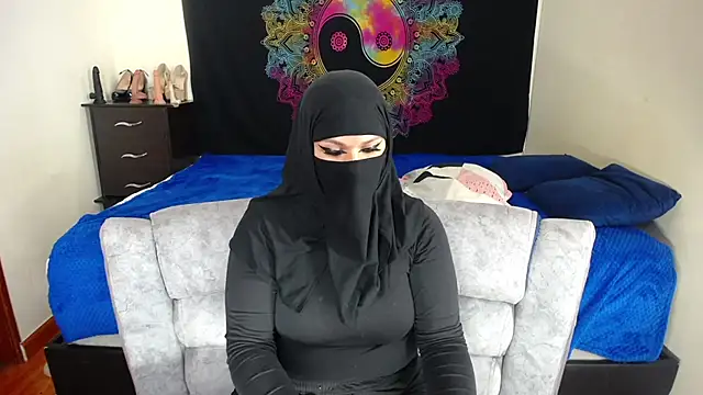 Snapshot of evelyn__salah chatting on November 29, 2025, 10:21 pm evelyn salah online show from November 29, 2025, 10:21 pm