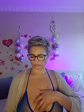 BellaBellaHot online show from November 25, 2025, 12:49 pm