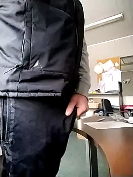 Snapshot of wilkalfa chatting on January 7, 2026, 7:46 am wilkalfa online show from January 7, 2026, 7:46 am