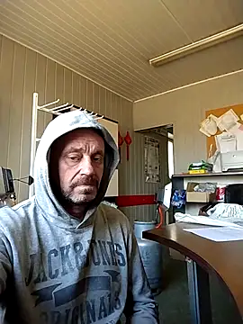 Snapshot of wilkalfa chatting on February 25, 2026, 11:21 am wilkalfa online show from February 25, 2026, 11:21 am