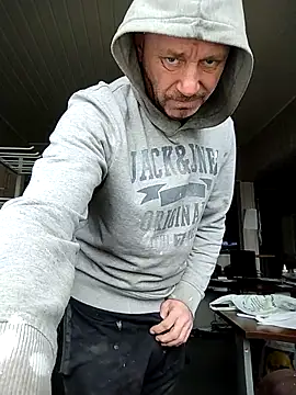 Snapshot of wilkalfa chatting on February 13, 2026, 11:21 am wilkalfa online show from February 13, 2026, 11:21 am