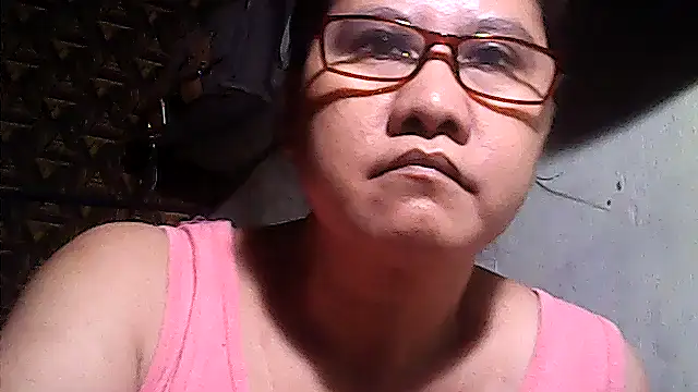 Snapshot of sweetsosie18 chatting on April 24, 2026, 12:40 pm sweetsosie18 online show from April 24, 2026, 12:40 pm