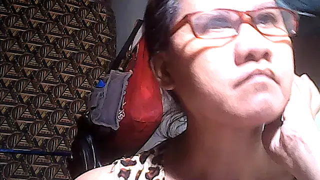 Snapshot of sweetsosie18 chatting on May 26, 2026, 10:46 am sweetsosie18 online show from May 26, 2026, 10:46 am