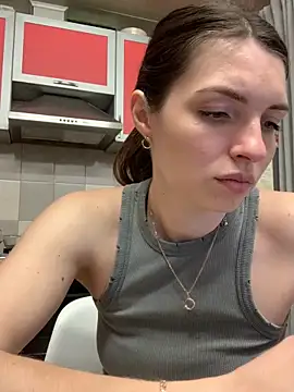 SeducingYoghourt online show from March 15, 2025, 4:32 pm