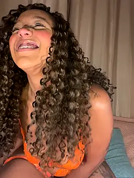 Snapshot of Kaiisa_ chatting on October 15, 2025, 12:09 am Kaiisa online show from October 15, 2025, 12:09 am