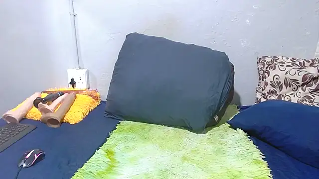 Snapshot of MatureBootyBabe4Uxx chatting on November 20, 2025, 2:34 am MatureBootyBabe4Uxx online show from November 20, 2025, 2:34 am