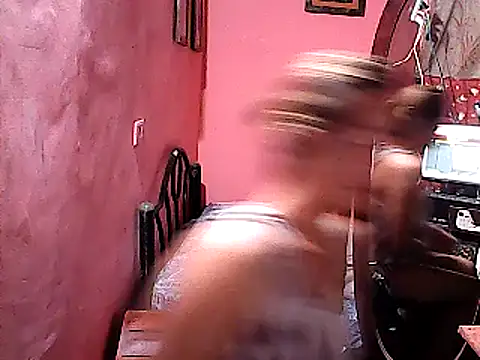 Snapshot of yummy_21xxx chatting on March 4, 2025, 4:30 pm yummy 21xxx online show from March 4, 2025, 4:30 pm