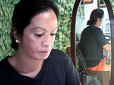 Snapshot of yummy_21xxx chatting on October 16, 2025, 9:50 am yummy 21xxx online show from October 16, 2025, 9:50 am