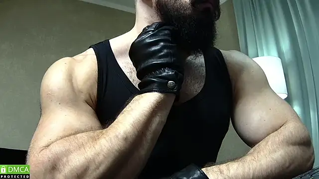 Kurt Stone1 online show from December 3, 2025, 5:23 pm