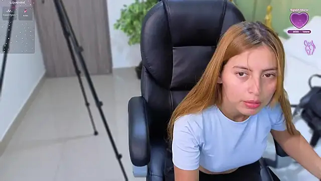 ROSE  15 online show from September 26, 2025, 7:32 pm