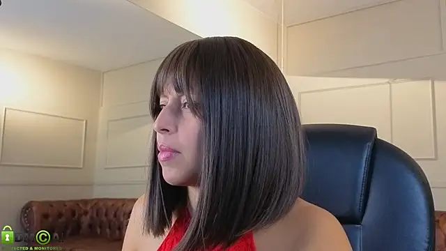 Snapshot of ROSE__15 chatting on April 22, 2026, 12:01 pm ROSE 15 online show from April 22, 2026, 12:01 pm