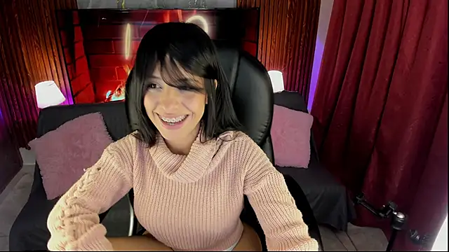 Girlmia 07 online show from February 2, 2026, 7:40 am