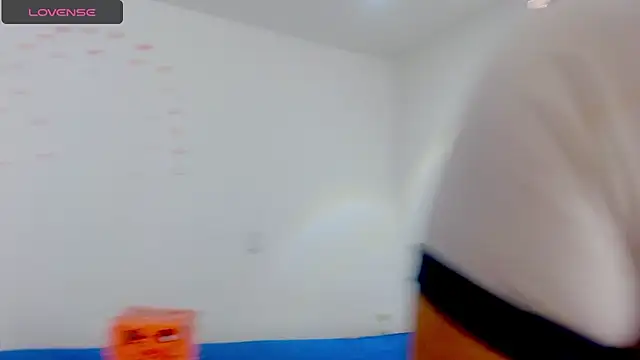 Snapshot of mussa_hott chatting on March 13, 2025, 8:11 pm mussa hott online show from March 13, 2025, 8:11 pm