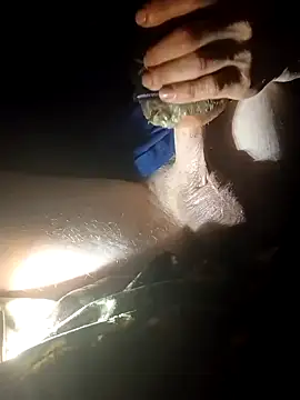 Snapshot of Wyley@xh chatting on November 30, 2025, 8:15 am Wyleyxh online show from November 30, 2025, 8:15 am