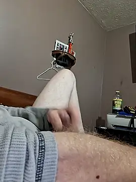 Snapshot of Wyley@xh chatting on October 15, 2025, 6:44 am Wyleyxh online show from October 15, 2025, 6:44 am