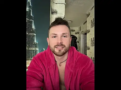 Snapshot of MartinBrandon chatting on May 31, 2026, 11:49 am MartinBrandon online show from May 31, 2026, 11:49 am
