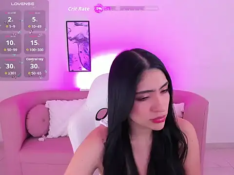 tatiana prada online show from October 8, 2025, 5:42 am