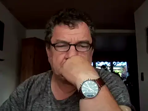 Snapshot of Nobbie444 chatting on July 28, 2026, 6:10 am Nobbie444 online show from July 28, 2026, 6:10 am