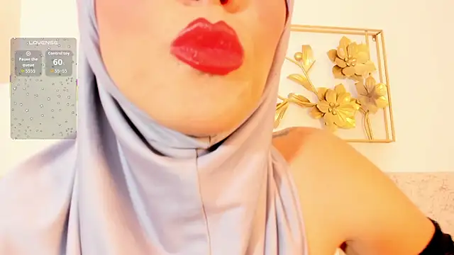 Snapshot of hanajameela chatting on March 13, 2026, 11:48 am hanajameela online show from March 13, 2026, 11:48 am