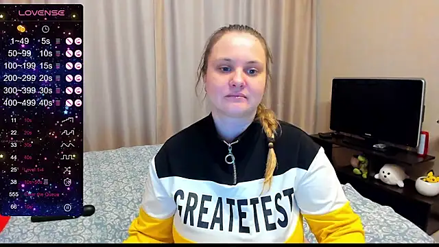 Snapshot of AlanaBrox chatting on December 10, 2024, 7:47 am AlanaBrox online show from December 10, 2024, 7:47 am