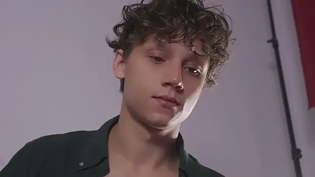 Snapshot of Nicky_neal chatting on September 17, 2025, 11:34 am Nicky neal online show from September 17, 2025, 11:34 am