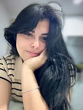 Alyaa s online show from October 10, 2025, 1:28 am