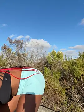 TilaTotti online show from October 21, 2025, 11:37 pm