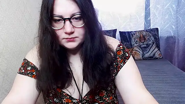 Snapshot of Sindy_Jeniceee chatting on February 13, 2026, 9:09 am Sindy Jeniceee online show from February 13, 2026, 9:09 am