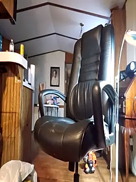 chosen923 online show from October 25, 2025, 9:59 pm