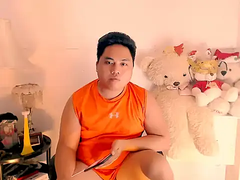 Snapshot of Hardking_69 chatting on November 17, 2025, 4:44 pm Hardking 69 online show from November 17, 2025, 4:44 pm