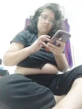 Snapshot of johannasexy97 chatting on March 2, 2025, 10:26 am johannasexy97 online show from March 2, 2025, 10:26 am