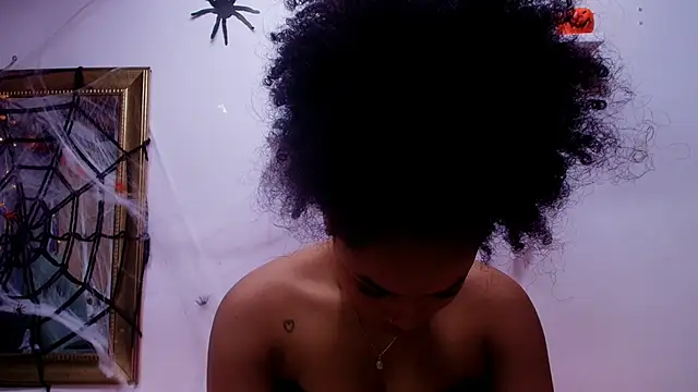 Snapshot of naia_blessed chatting on October 18, 2025, 7:16 pm naia blessed online show from October 18, 2025, 7:16 pm