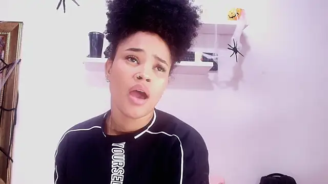 Snapshot of naia_blessed chatting on October 29, 2025, 7:13 pm naia blessed online show from October 29, 2025, 7:13 pm