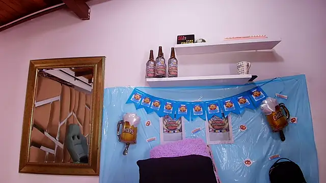 Snapshot of naia_blessed chatting on September 23, 2025, 7:10 pm naia blessed online show from September 23, 2025, 7:10 pm