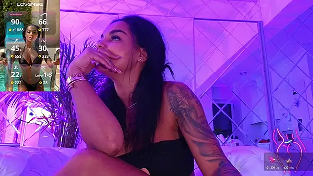 Snapshot of KimiBrown chatting on December 5, 2025, 4:55 am KimiBrown online show from December 5, 2025, 4:55 am