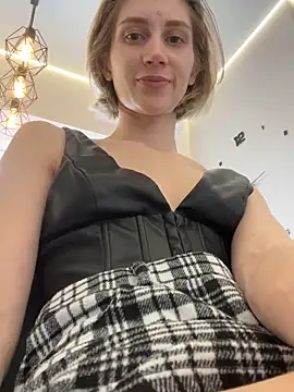 Feral berry 8133 online show from February 10, 2025, 11:57 am