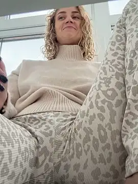 Feral berry 8133 online show from September 30, 2025, 11:38 am