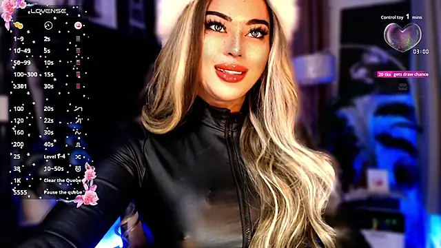 Thalia Cambridge online show from December 3, 2025, 9:58 pm