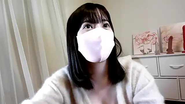 Snapshot of MOMO_ROSE chatting on September 20, 2025, 12:10 pm MOMO ROSE online show from September 20, 2025, 12:10 pm