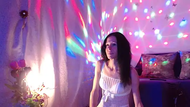 Snapshot of ElysaSun chatting on September 13, 2025, 5:46 pm ElysaSun online show from September 13, 2025, 5:46 pm