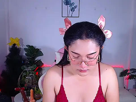 Snapshot of plysaithailand chatting on May 21, 2026, 6:44 am plysaithailand online show from May 21, 2026, 6:44 am